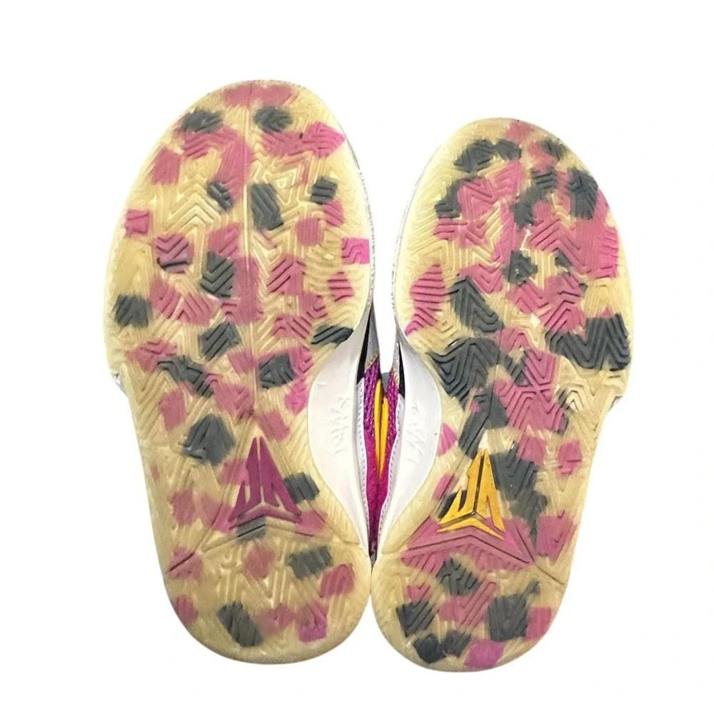Nike “Welcome to Camp” shoes 1.5Y